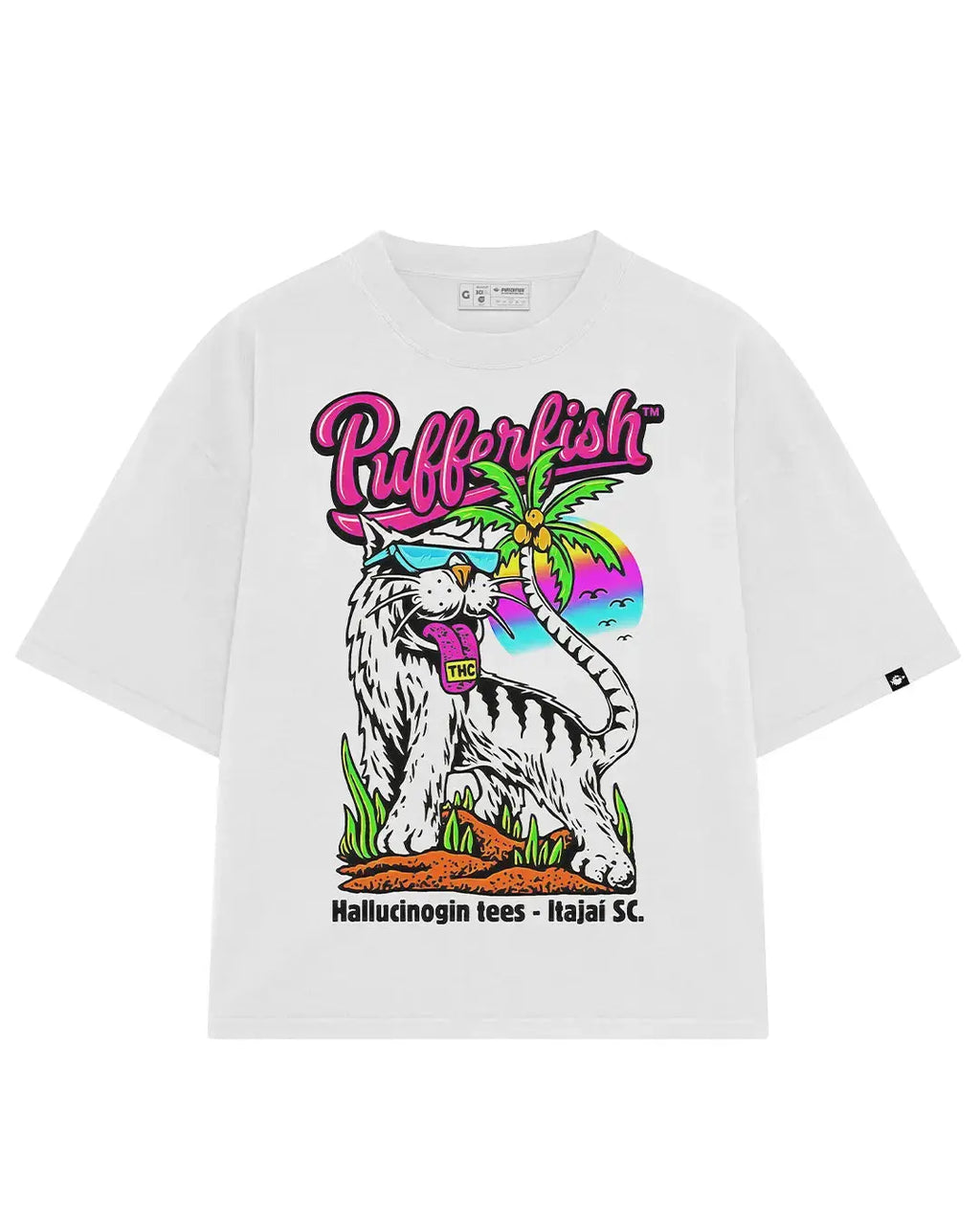 Camiseta 420 — Hallucinogen Tees, peça esticada com a arte do tigre