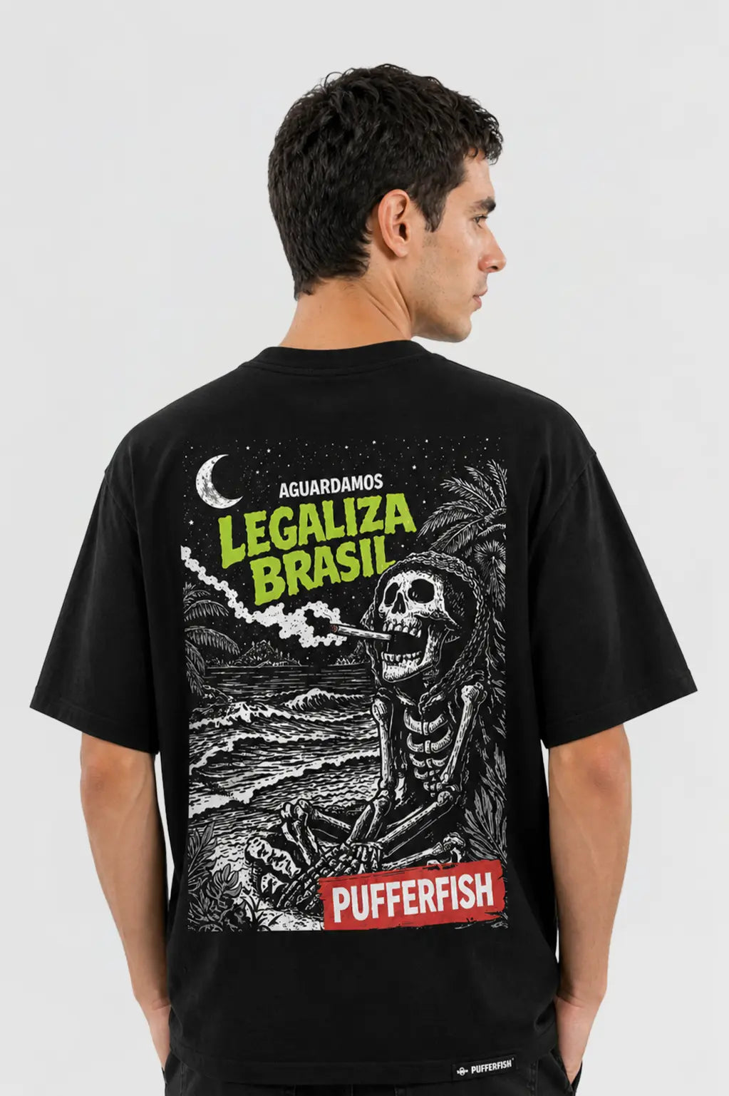 Camiseta caveira praia Aguardamos — costas com a arte completa