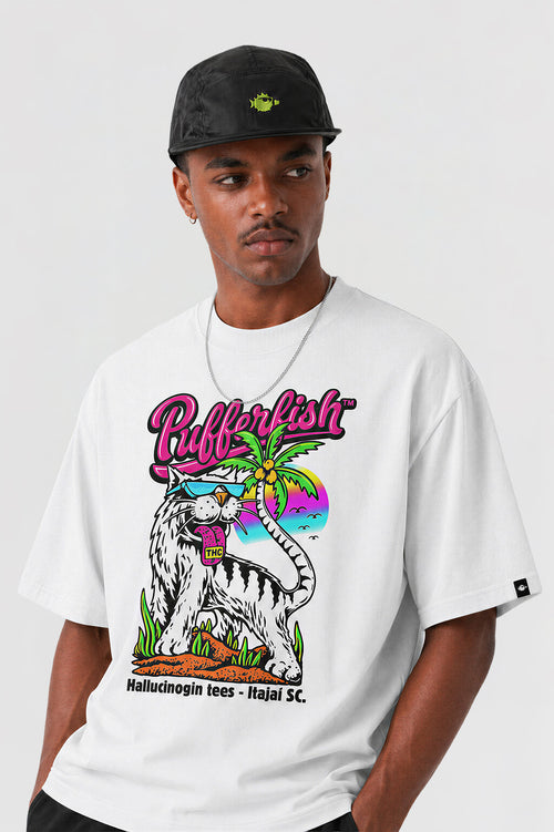 Camiseta Pufferfish Allucinnogin estampa frontal streetwear