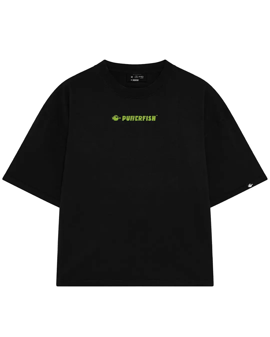 Camiseta Básica Praia — Basics Preta, vista frontal com logo discreto