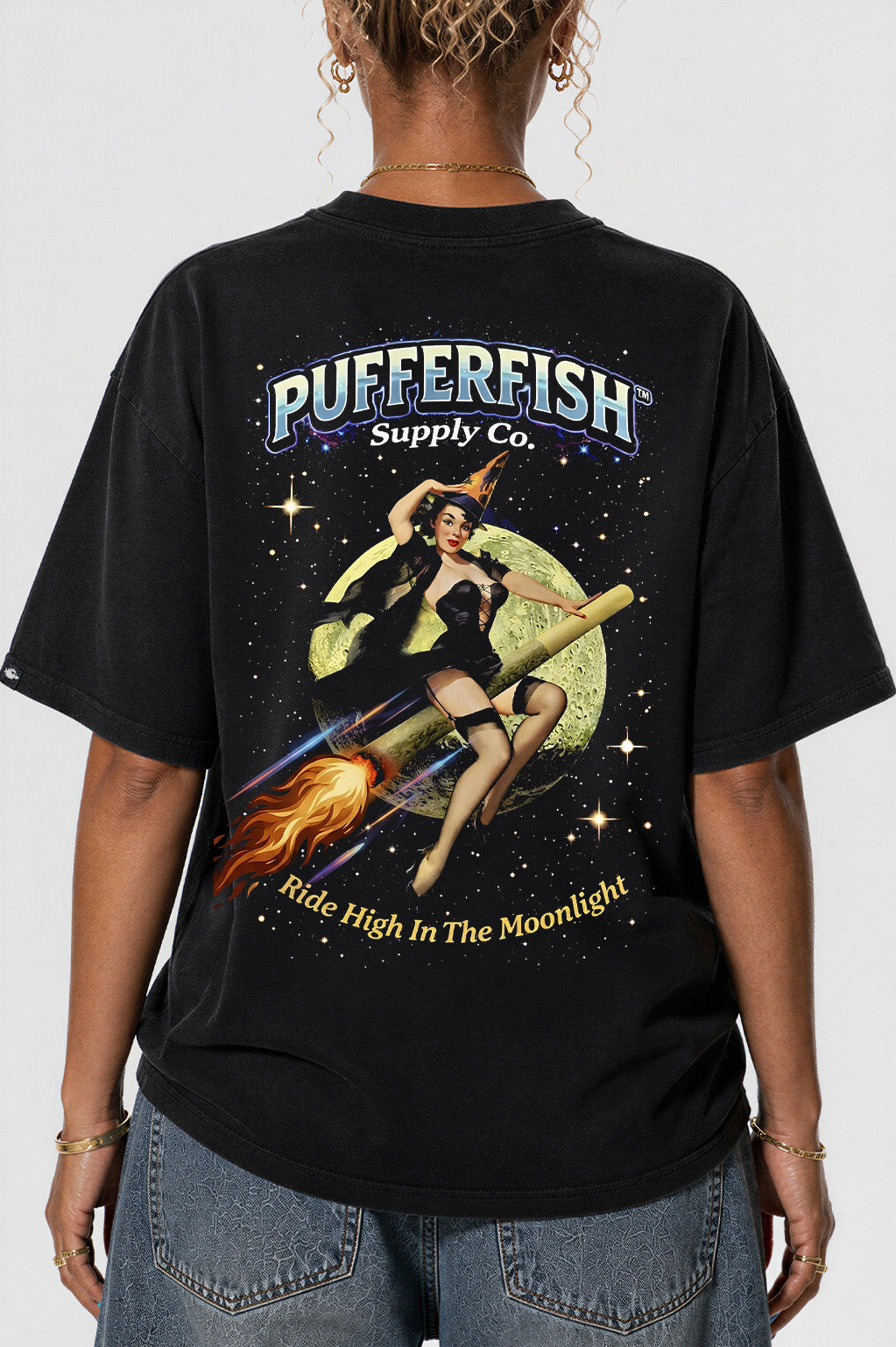 Camiseta Pufferfish High Hide Moon Night detalhe da estampa