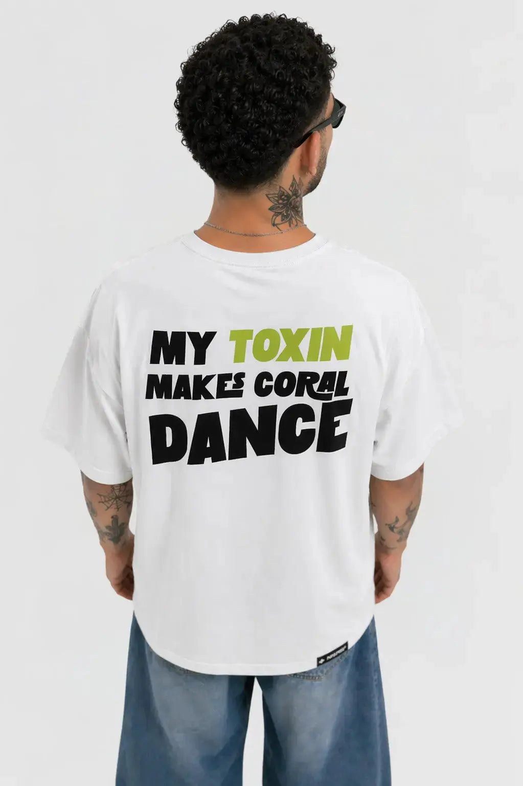 Camiseta Sesh Eletrônica — My Toxin, look completo