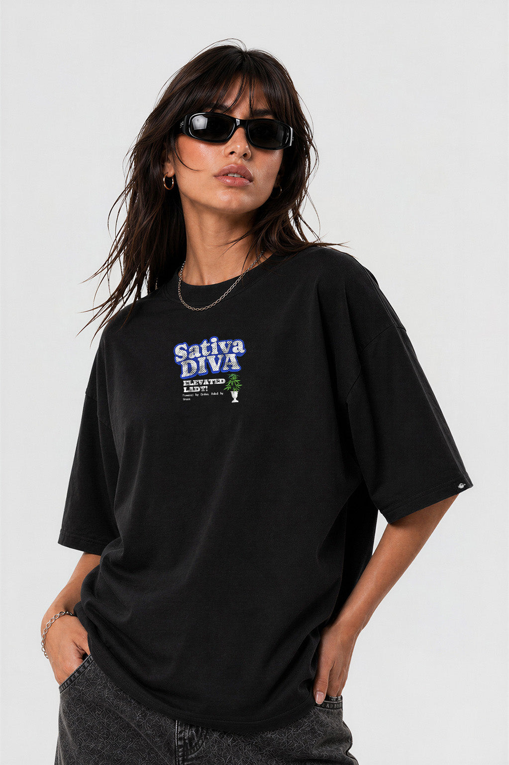 Camiseta Pufferfish Sativa Diva Pin-Up streetwear oversized