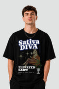 Camiseta Pufferfish Sativa Diva Pin-Up estampa frontal streetwear