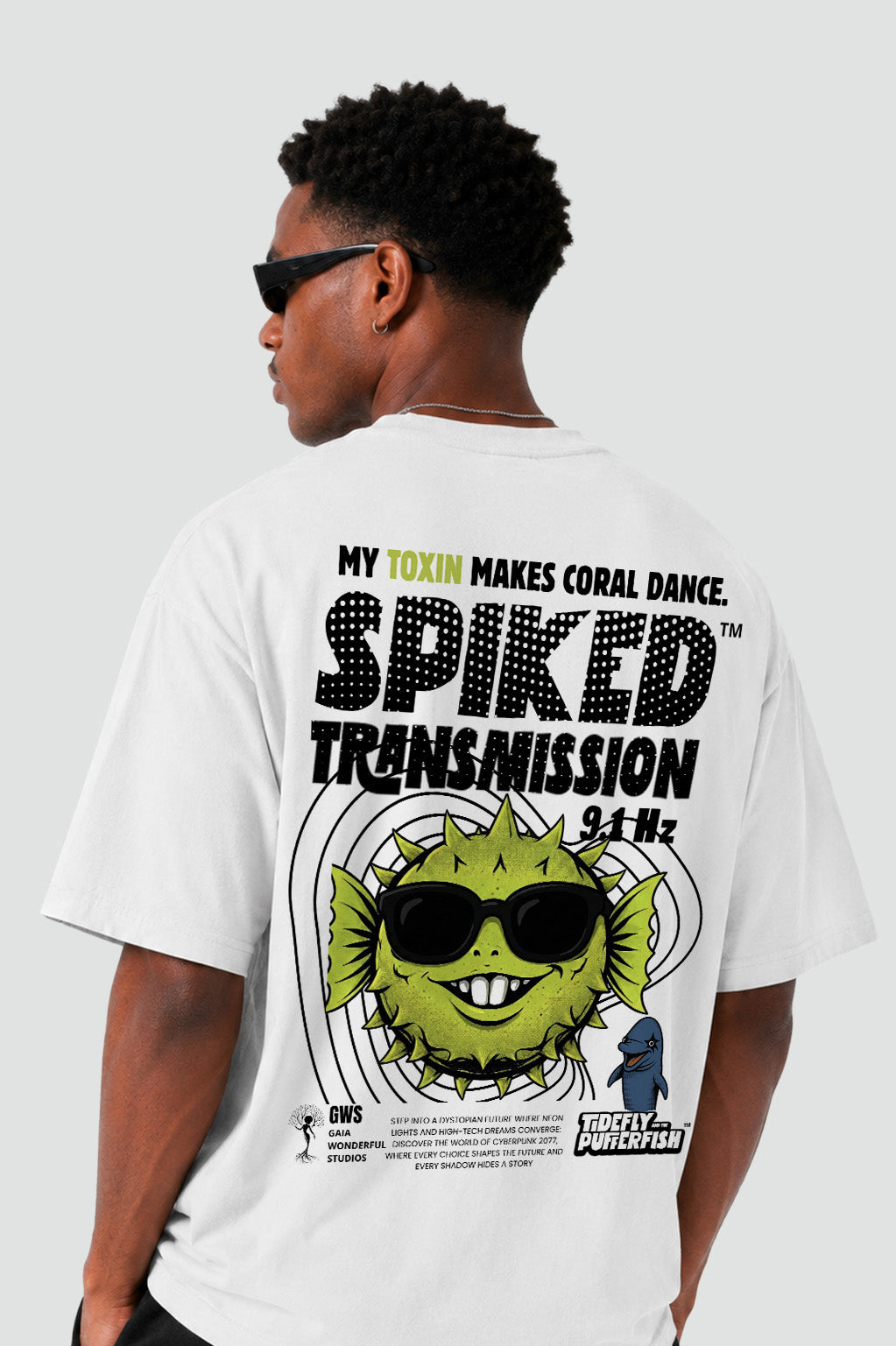 Camiseta Pufferfish Spiked Transmission look completo